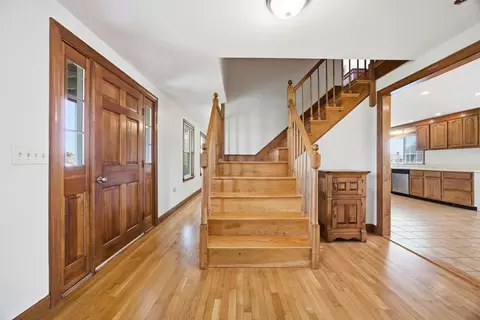 Entry Way - 50 Harborview Rd, Hull, MA 02045 photo 1 of 1