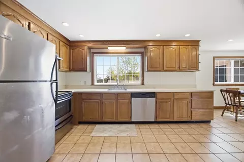 Kitchen - 50 Harborview Rd, Hull, MA 02045 photo 2 of 4