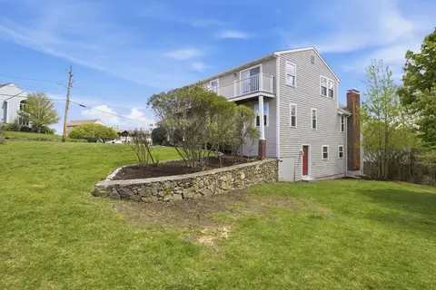 Exterior - 50 Harborview Rd, Hull, MA 02045 photo 3 of 6