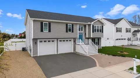 117 Farland Cir, New Bedford, MA 02745