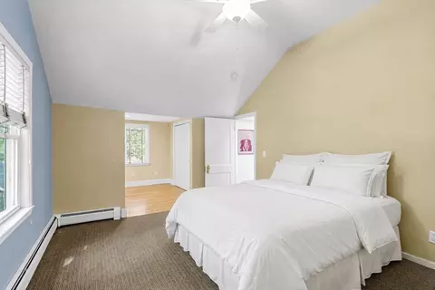 Bedroom - 431 Main St, Hingham, MA 02043 photo 3 of 3