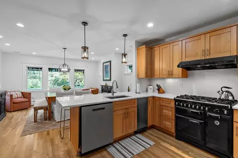 Kitchen - 431 Main St, Hingham, MA 02043 photo 3 of 3