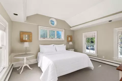 Bedroom - 403 Main St, Hingham, MA 02043 photo 1 of 4