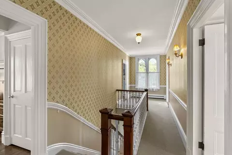 Entry Way - 403 Main St, Hingham, MA 02043 photo 3 of 3