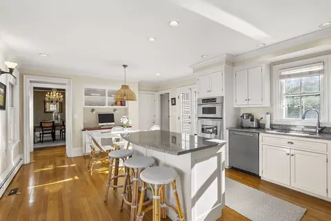Kitchen - 403 Main St, Hingham, MA 02043 photo 3 of 3