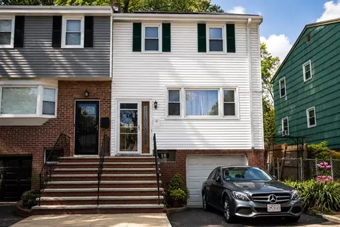 18 Ralston Rd, Hyde Park, MA 02136