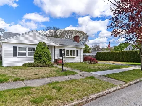 259 Jarry St, New Bedford, MA 02745