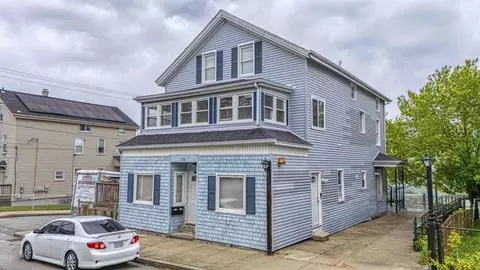 278 Division St, Fall River, MA 02721