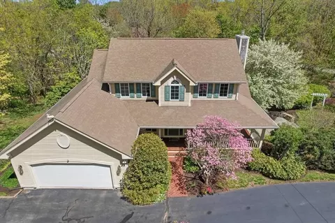 19 Pine St, Rehoboth, MA 02769 photo 2