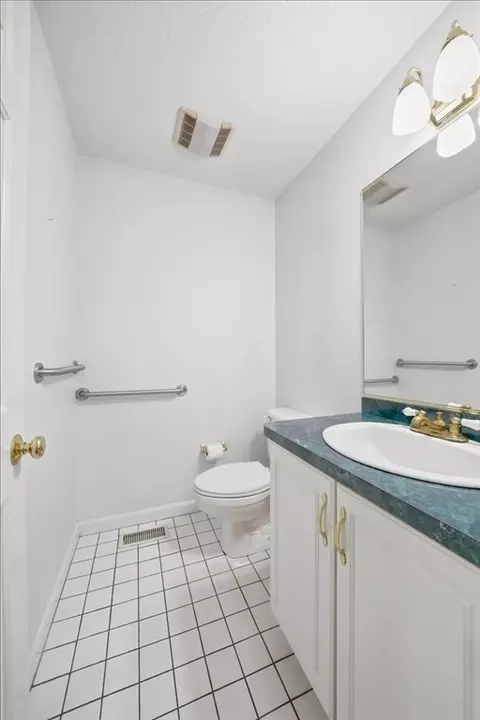 19 Pine St, Rehoboth, MA 02769 photo 21