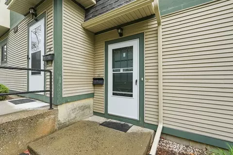 170 E Hadley Rd #23, Amherst, MA 01002 photo 5