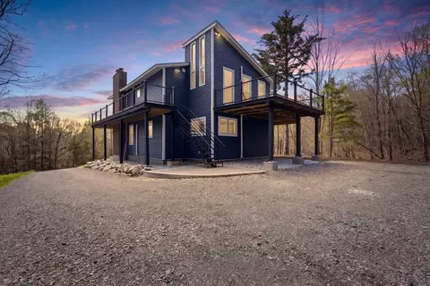 349 N Washington State Rd, Washington, MA 01223