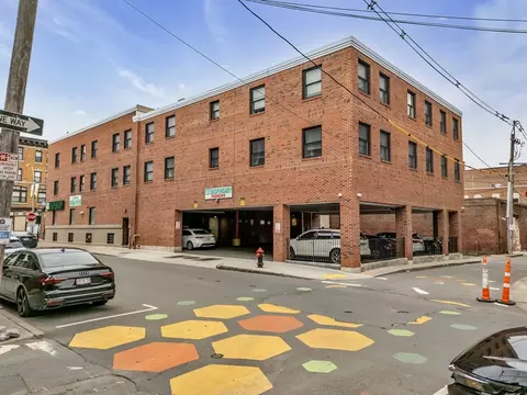 267 Broadway, Chelsea, MA 02150