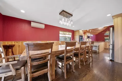 Dining - 2 Remington Ct, Derry, NH 03038 photo 1 of 2
