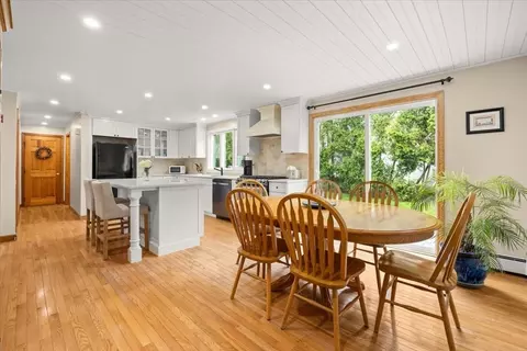 Kitchen - 34 Windsor Way, Mashpee, MA 02649 photo 7 of 7
