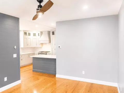 Living - 16 Caprera Rd #16, Worcester, MA 01604 photo 4 of 5