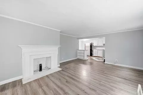 253 Lexington St, Woburn, MA 01801