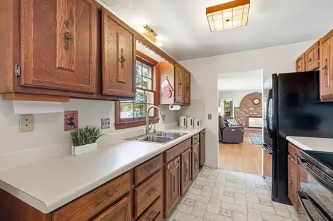 13 Cider Mill Rd, Leverett, MA 01054 photo 10