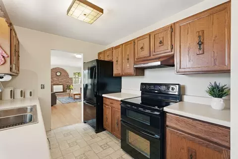 13 Cider Mill Rd, Leverett, MA 01054 photo 11