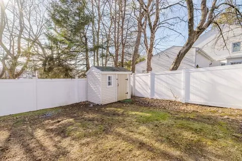 1243 New Boston Rd, Fall River, MA 02720 photo 25