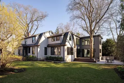11 Brown St, Cambridge, MA 02138