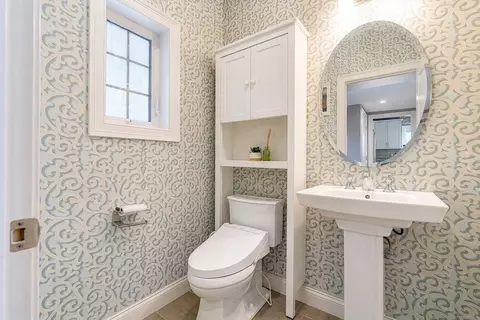 Bath - 43 Quarry Rd, Acton, MA 01720 photo 1 of 4