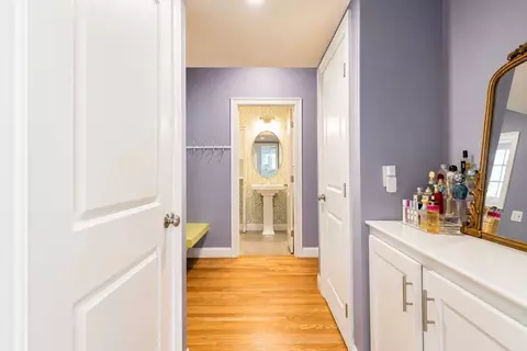 Entry Way - 43 Quarry Rd, Acton, MA 01720 photo 3 of 5