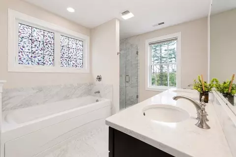 Bath - 43 Quarry Rd, Acton, MA 01720 photo 2 of 4