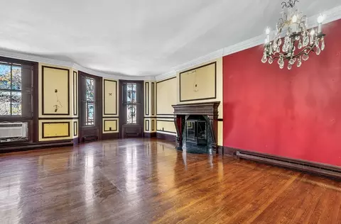 Living - 110 Appleton St, Boston, MA 02116 photo 6 of 10