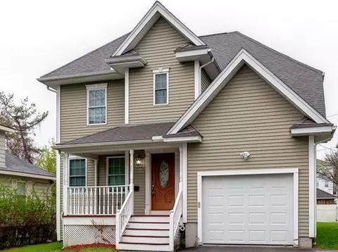 133 Puritan Ave, Worcester, MA 01604