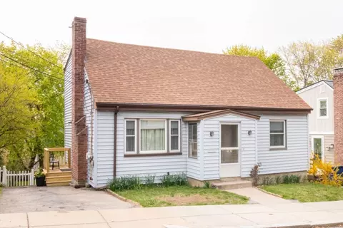 147 Glenellen Rd, West Roxbury, MA 02132