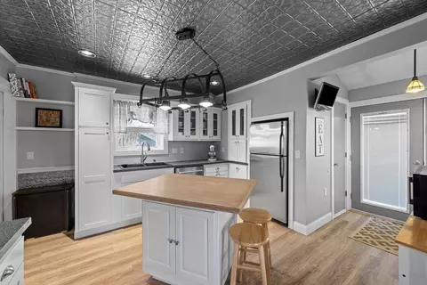 Kitchen - 25 Ludlow St, Worcester, MA 01603 photo 1 of 5