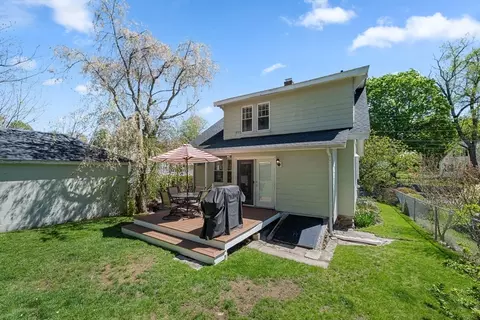 Exterior - 25 Ludlow St, Worcester, MA 01603 photo 6 of 8