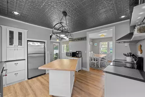Kitchen - 25 Ludlow St, Worcester, MA 01603 photo 4 of 5