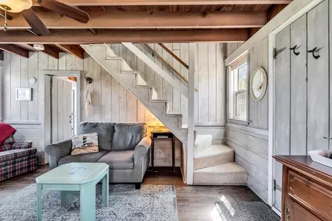 Living - 12 Vanduzer Rd #8, Barnstable, MA 02630 photo 3 of 4