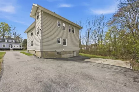 Exterior - 17 Upland Ave, Webster, MA 01570 photo 4 of 5