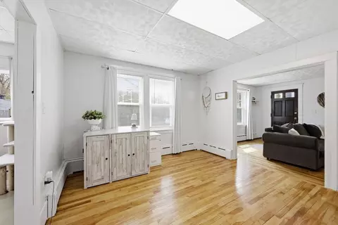 Living - 17 Upland Ave, Webster, MA 01570 photo 2 of 3