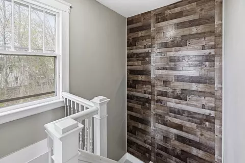 Entry Way - 17 Upland Ave, Webster, MA 01570 photo 4 of 7