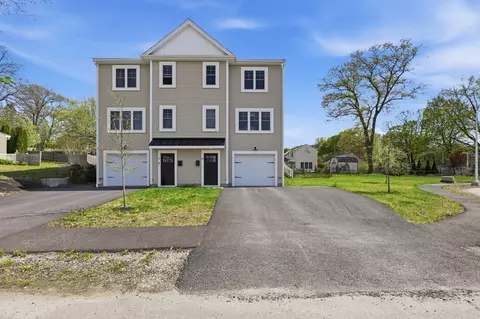 59 Castine St, Worcester, MA 01606