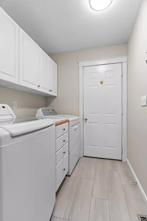 63 Centre St # -A, Dover, MA 02030 photo 15