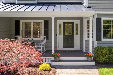 63 Centre St # -A, Dover, MA 02030 photo 2