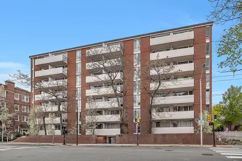 29 Concord Ave #709, Cambridge, MA 02138