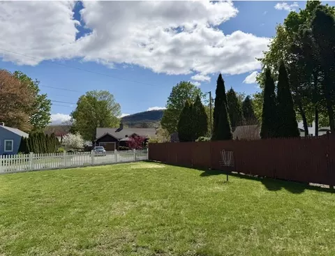 Exterior - 27 Holyoke St, Easthampton, MA 01027 photo 8 of 9
