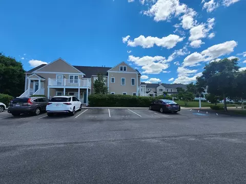 365 Tilden Cmns #365, Braintree, MA 02184