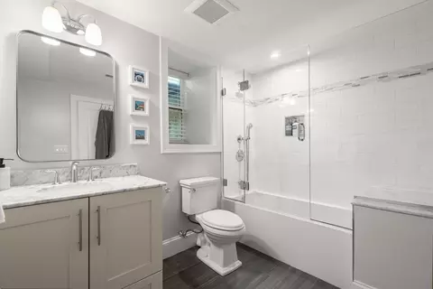 Bath - 9 Bartlett Cres #1, Brookline, MA 02446 photo 4 of 4