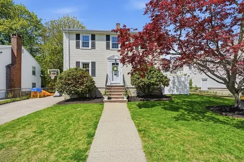 79 Running Brook Rd, West Roxbury, MA 02132