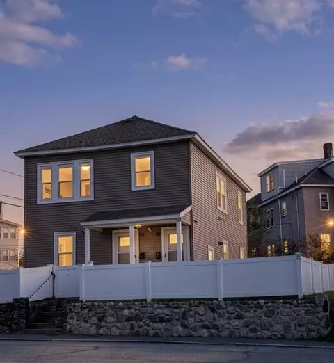82-84 Haverhill St, Methuen, MA 01844
