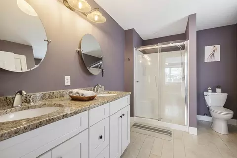 Bath - 32 Colonial Rd, Webster, MA 01570 photo 2 of 5