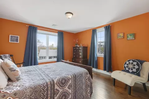 Bedroom - 32 Colonial Rd, Webster, MA 01570 photo 4 of 7