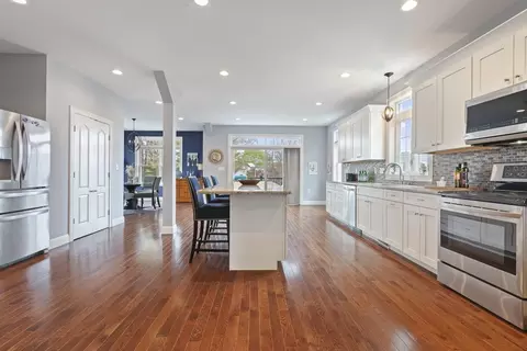 Kitchen - 32 Colonial Rd, Webster, MA 01570 photo 2 of 2